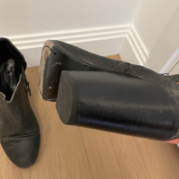 Rag & Bone Brushed Black Leather Booties Sz 7.5/38 - Picture 11 of 15